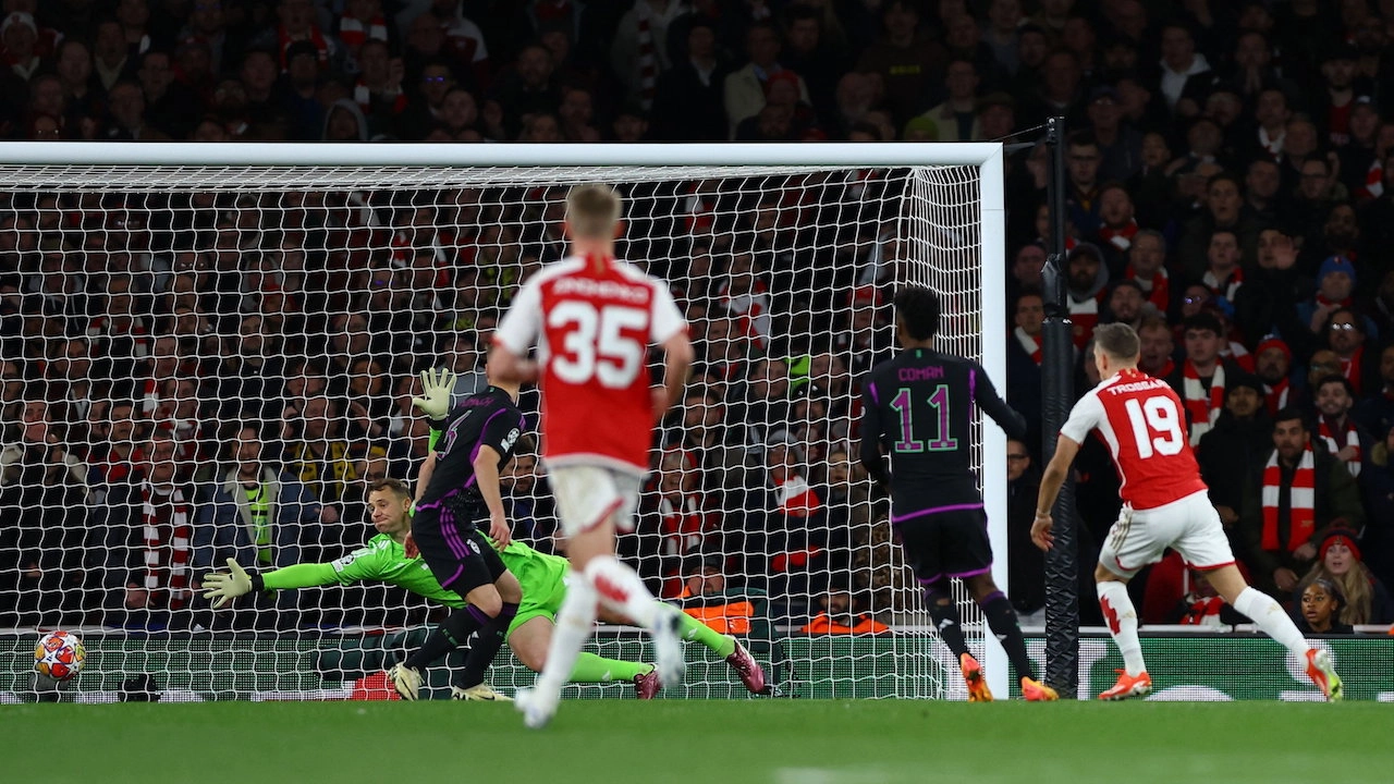 ทรอสซาร์ ทีเด็ดเซฟปืน! อาร์เซน่อล สู้ไม่ถอยไล่เจ๊า บาเยิร์น มิวนิค สุดเดือด