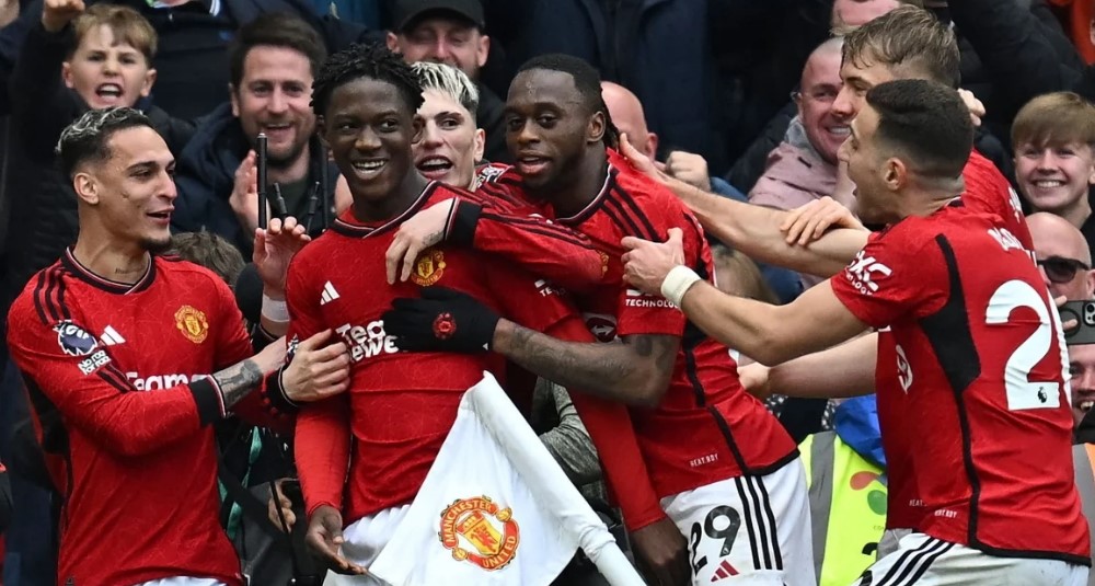 เข้าทางผี 