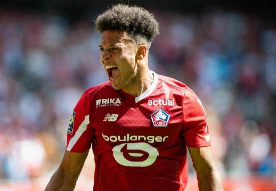 มิลานมองซานโต๊สแบ็กขวาลีลล์อีกราย