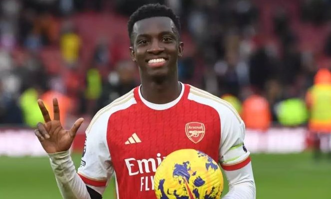 ของดีซุ้มเฮียต้า! ปืนปักป้ายพร้อมขาย ข้อไก่ 35 ลป.