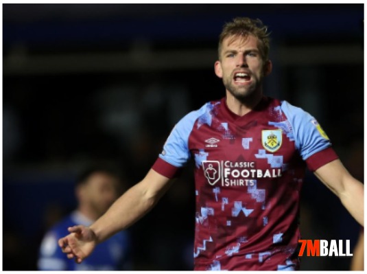 นักบุญตามกลิ่นของฟรีรายล่าเทย์เลอร์แบ็กเบิร์นลี่ย์