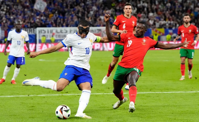 ไฮไลท์ฟุตบอล ดวลกันแทบหลับ! ฝรั่งเศส ชนะจุดโทษ โปรตุเกส เข้ารอบตัดเชือก ยูโร 2024