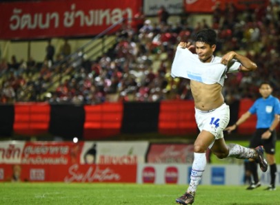 ธีรศักดิ์ซูเปอร์ซับ!ท่าเรือบุกเฉือนจงอาง2-1