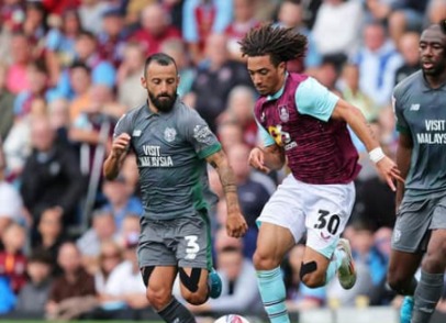 วูล์ฟส์ล่าโคเลโอโชปีกเบิร์นลี่ย์