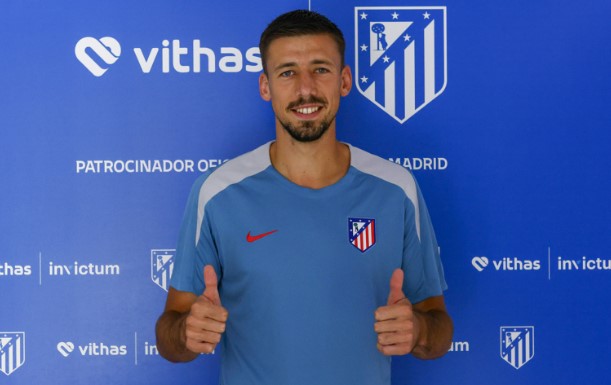 ล็องเล่ต์ภูมิใจได้เล่นกับตราหมี