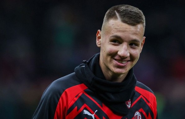 ฟอนเซก้า เฟิร์มส่ง คามาร์ด้า ตัวจริงยิงชาวเกาะ