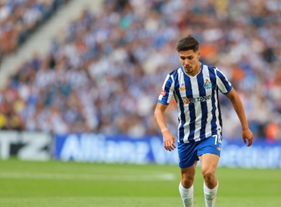 ผีจับตามูร่า ซามูสองแข้งปอร์โต้