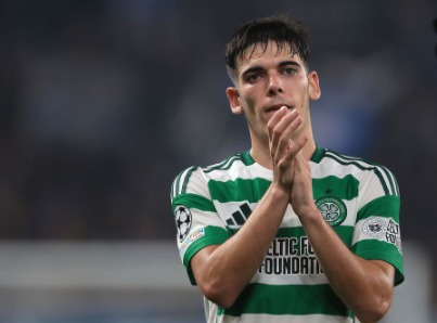 โคโม่ ถก บาร์ซ่า ดึง บาเย่ เสริมแบ็กซ้าย