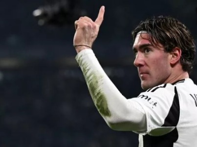 ม็อตต้า ยันวลาโฮวิชหายหน้าไม่เกี่ยวย้ายทีม