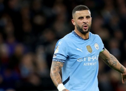 มิลาน เหลืออีกสองก้าวคว้าวอล์คเกอร์