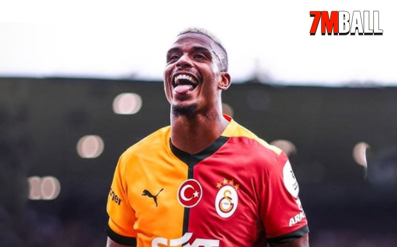 เลอมิน่า ใกล้ซบกาลาฯแบบยืมตัว