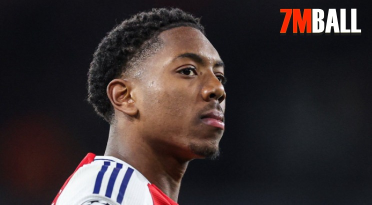 แฟนปืนเตรียมเฮ - สเคลลี่ จ่อต่อสัญญาฉบับใหม่